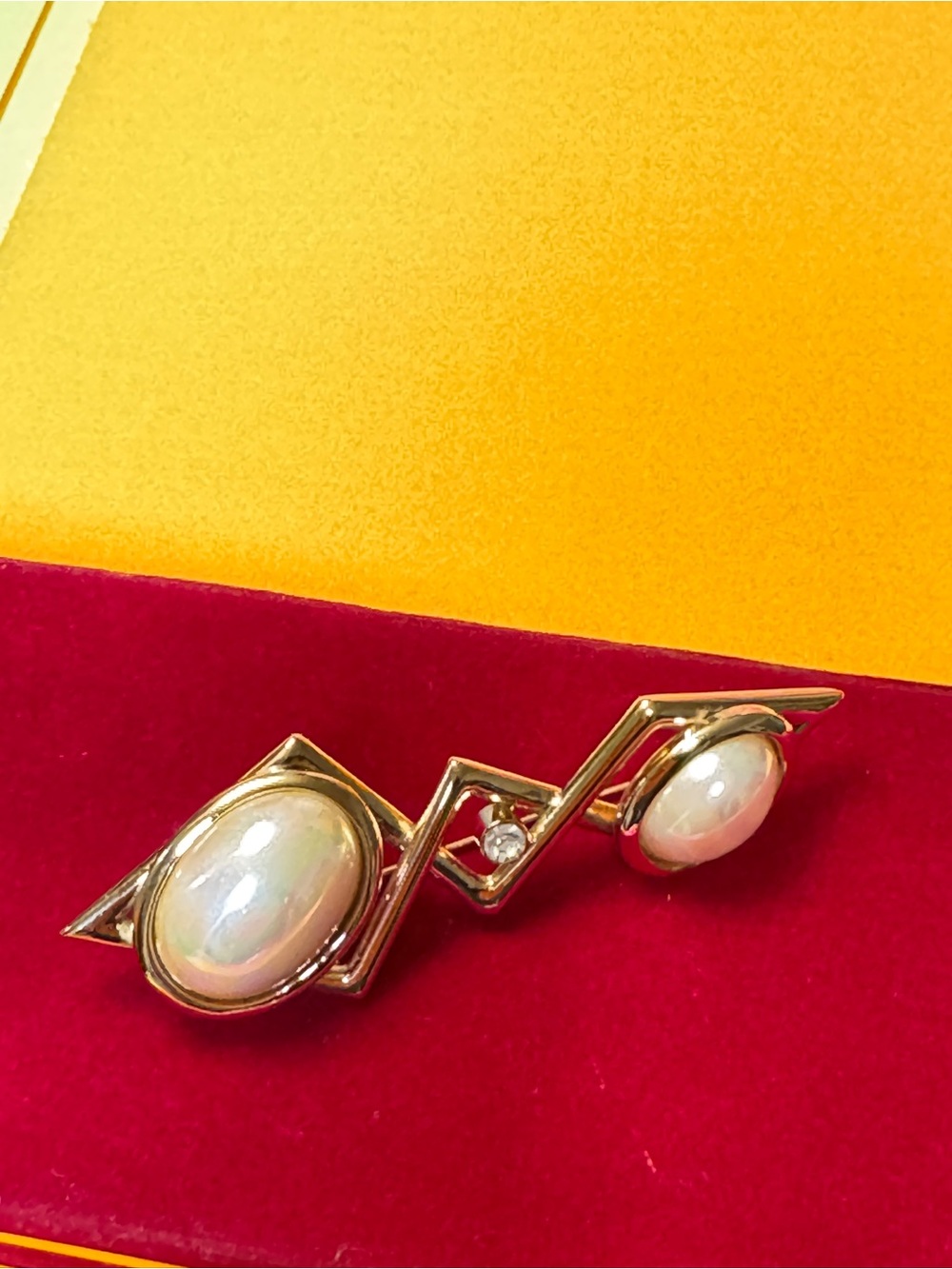 Pierre Cardin Gold-Tone Brooch with Opalescent Cabochons and Clear Crystal - Picture 14 of 15